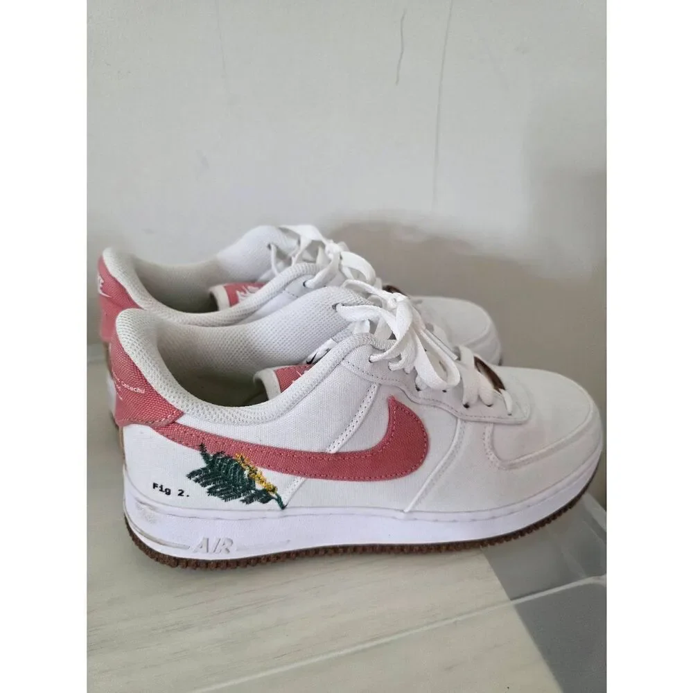 Womens Nike Air Force 1 '07 SE 